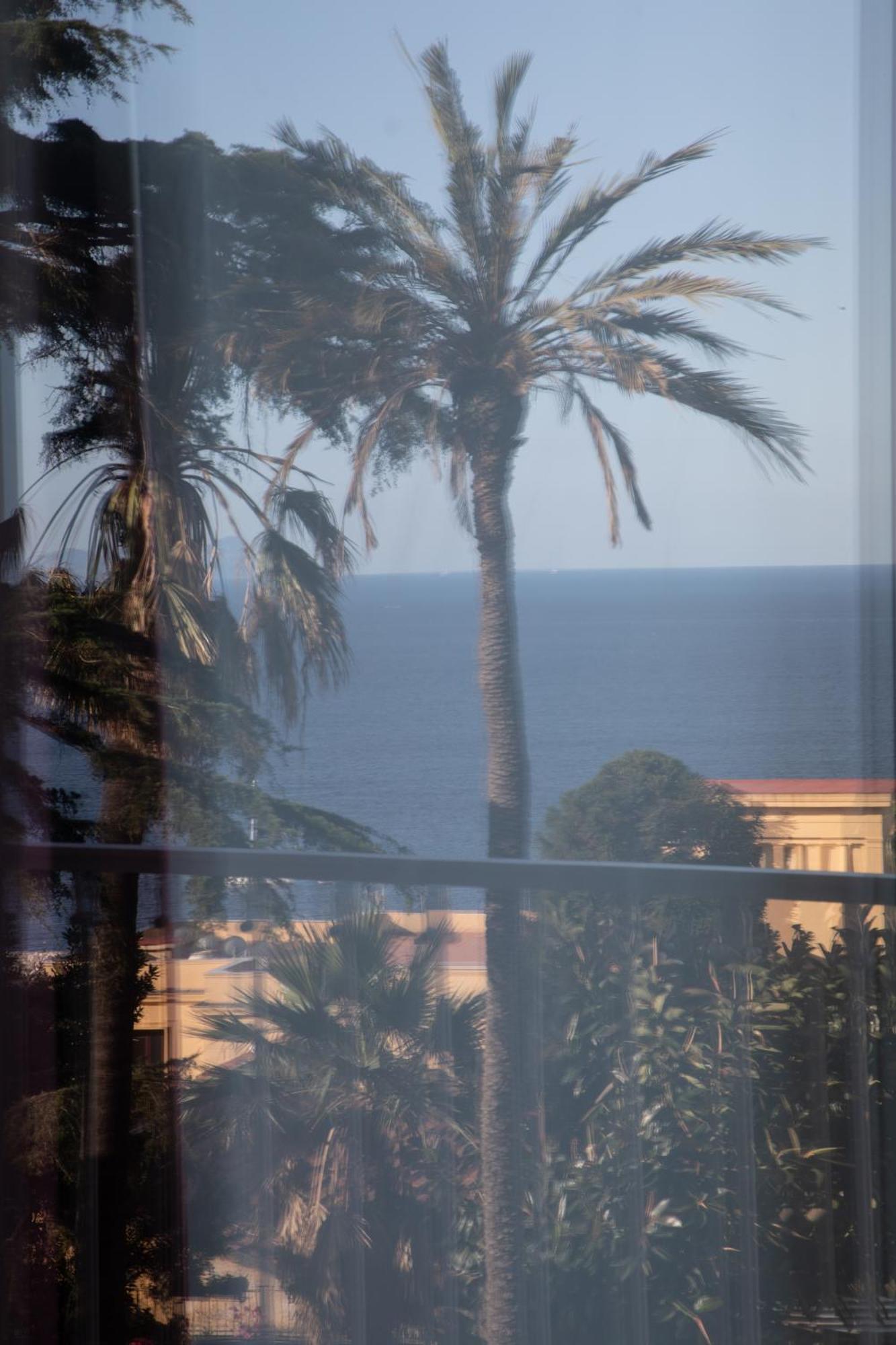 De Bonart Naples, Curio Collection By Hilton Hotel Eksteriør billede