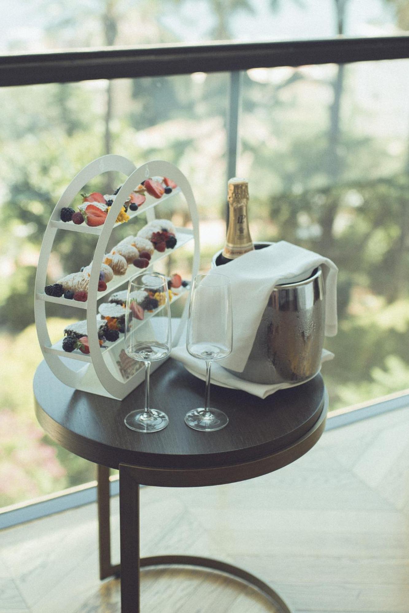 De Bonart Naples, Curio Collection By Hilton Hotel Eksteriør billede